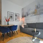 Апартаменты Stacja Wesola By Joapart, Old Town - Free Parking Краков
