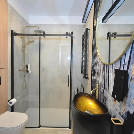 Stacja Wesola By Joapart, Old Town - Free Parking, Ac, Wifi