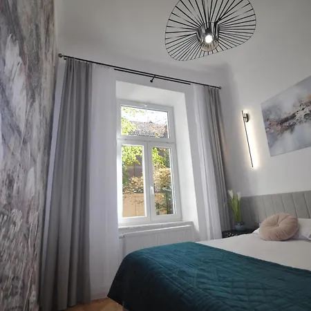 Apartment Wesola Station - Old Town By Joapart - Free Parking Krakow