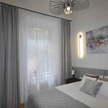 Stacja Wesola By Joapart, Old Town - Free Parking, Ac, Wifi Krakow